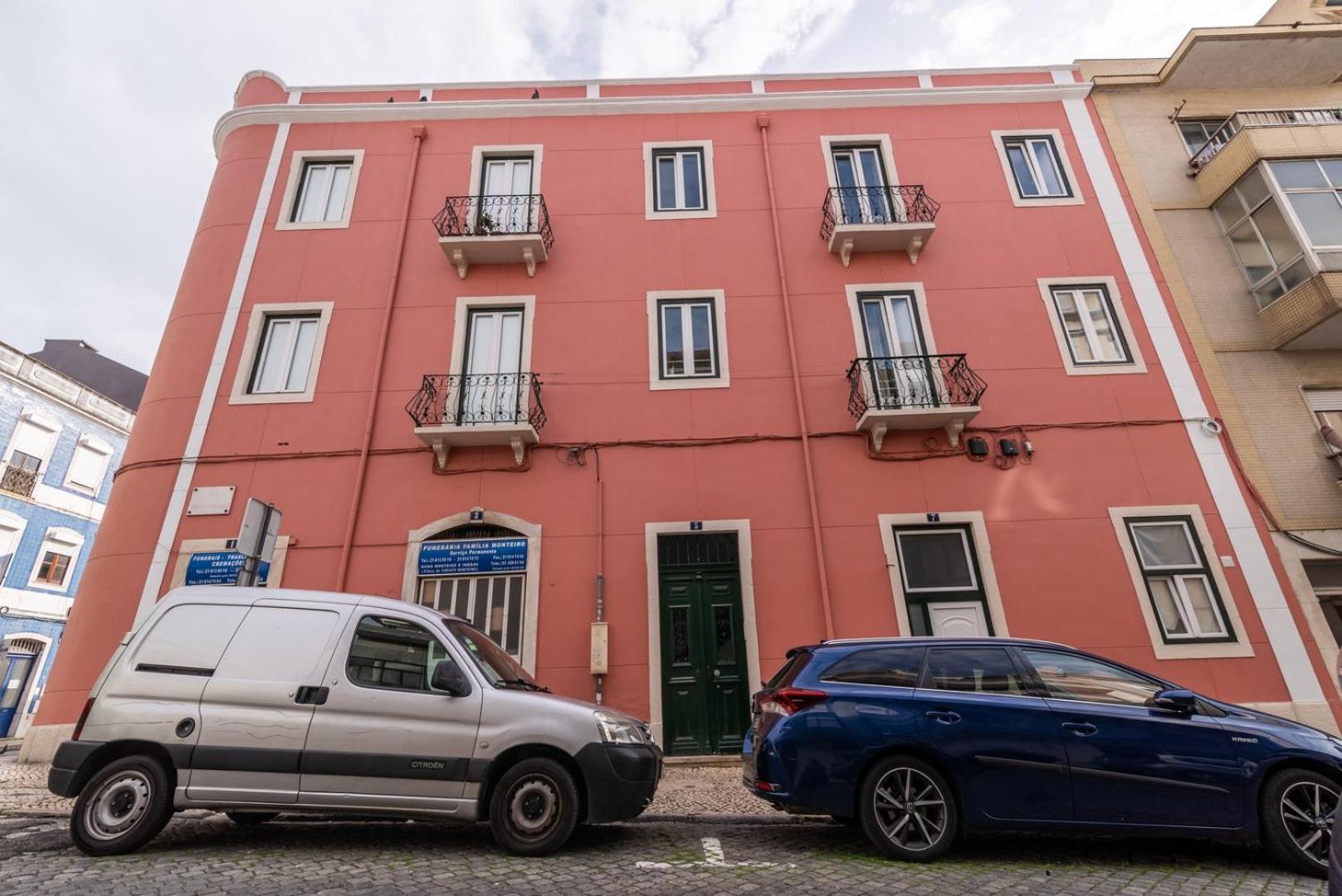 Guestready - Modern 2Bedroom Apartment In Graca Lisbon Exterior photo